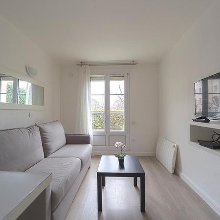 Studio Cosy 2 Min Gare - 10 Min Bussy-Saint-Georges Exteriör bild