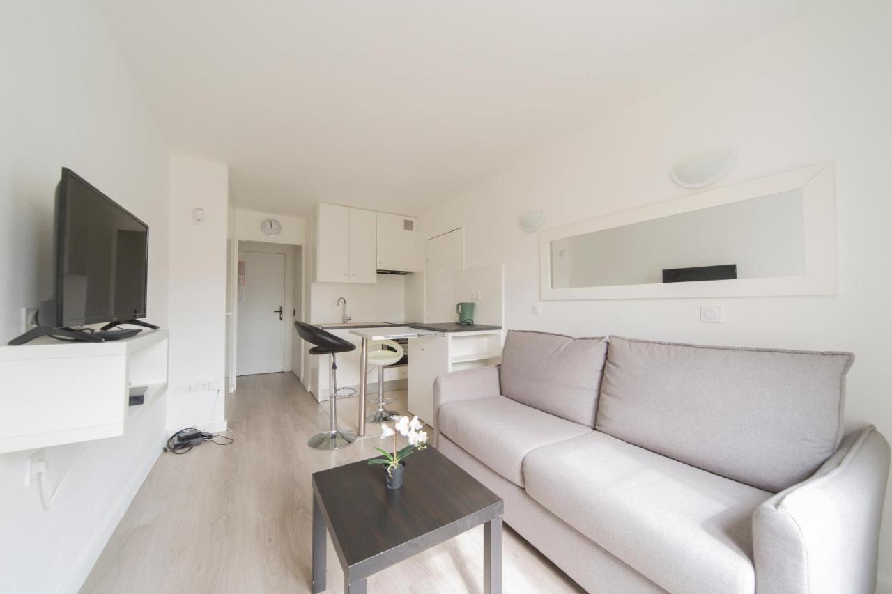 Studio Cosy 2 Min Gare - 10 Min Bussy-Saint-Georges Exteriör bild
